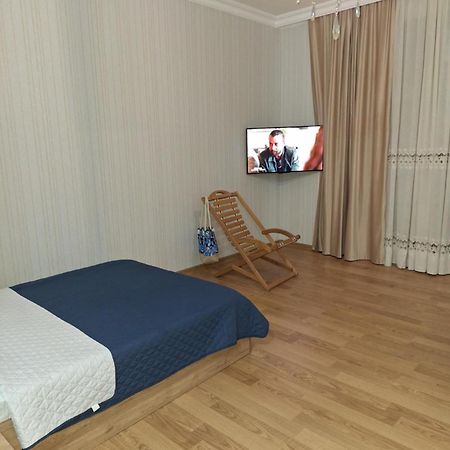 Appartamento Flat Batumi Esterno foto
