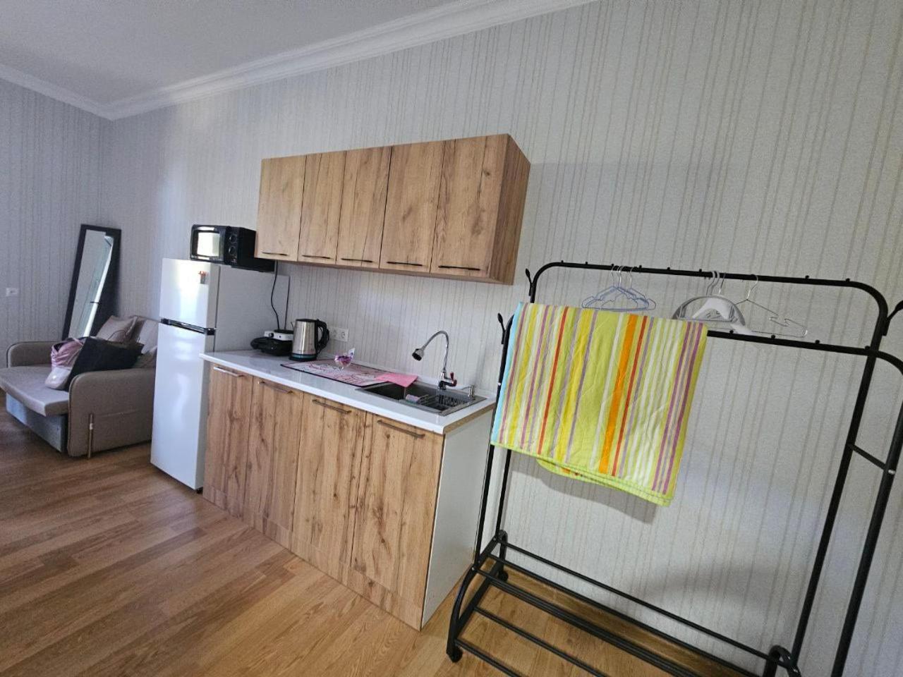 Appartamento Flat Batumi Esterno foto